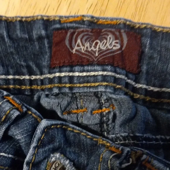 Jeans raw hem super cute - Picture 3 of 7